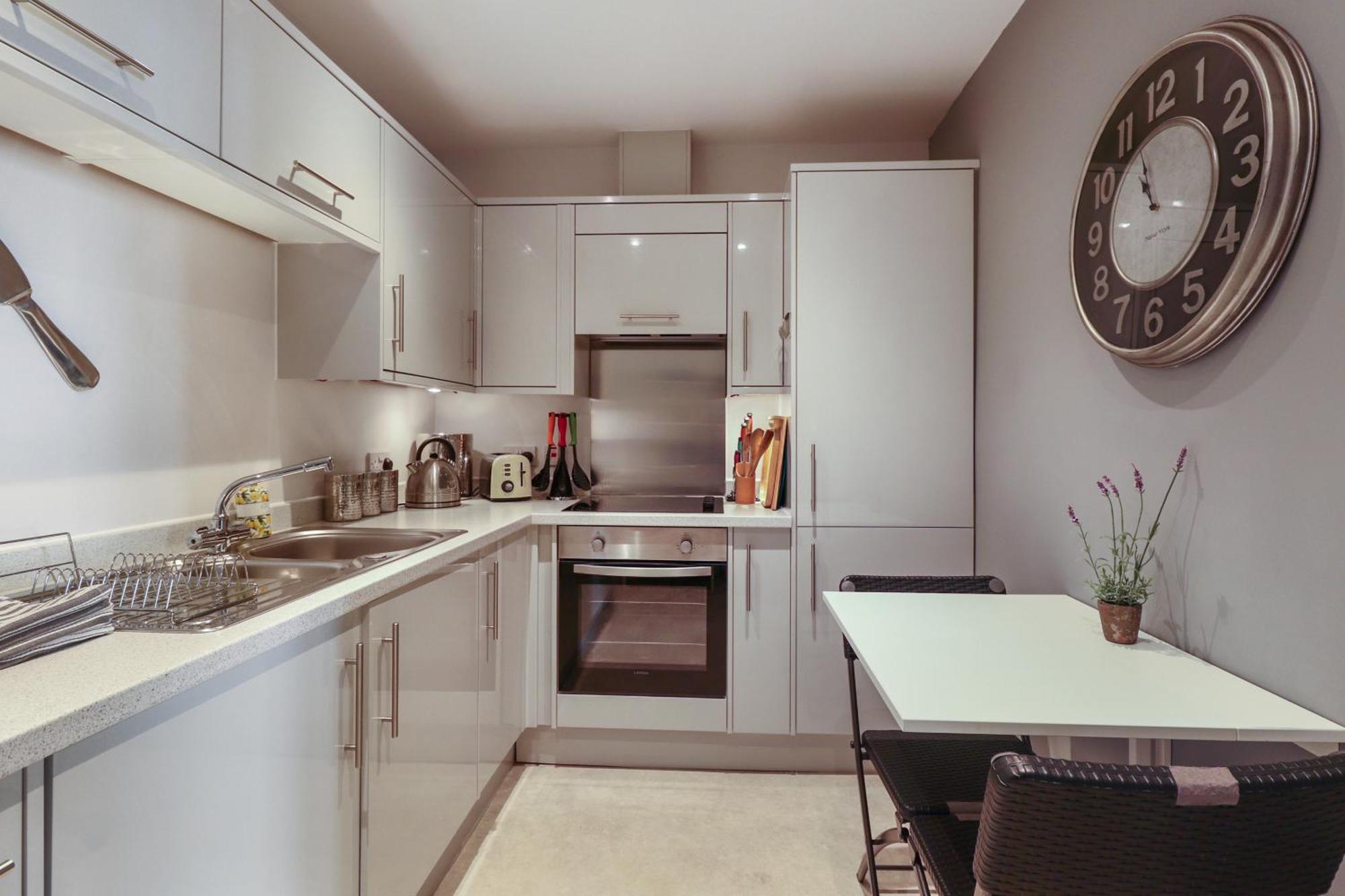 3, Gainsborough House Apartment Челтнъм Екстериор снимка