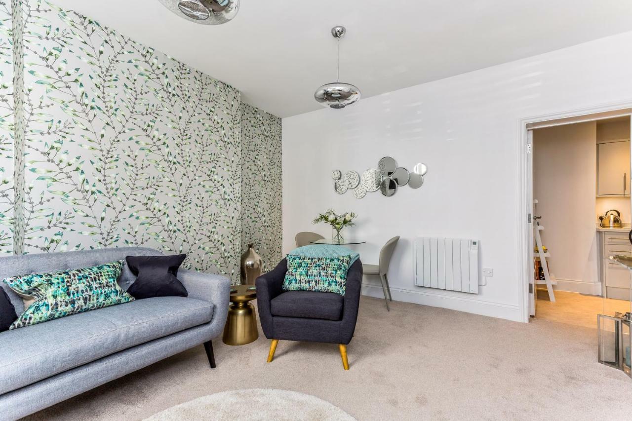 3, Gainsborough House Apartment Челтнъм Екстериор снимка